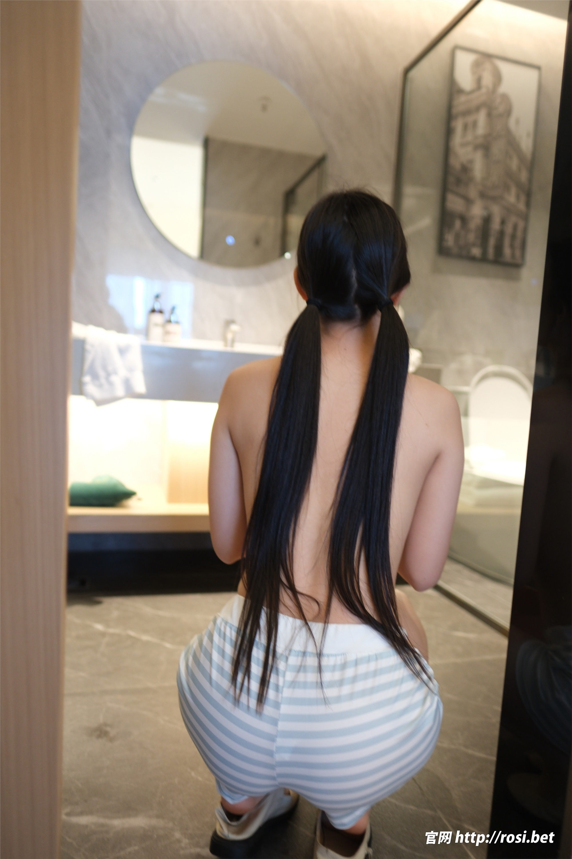 ROSI写真 2026.02.07 NO.5178